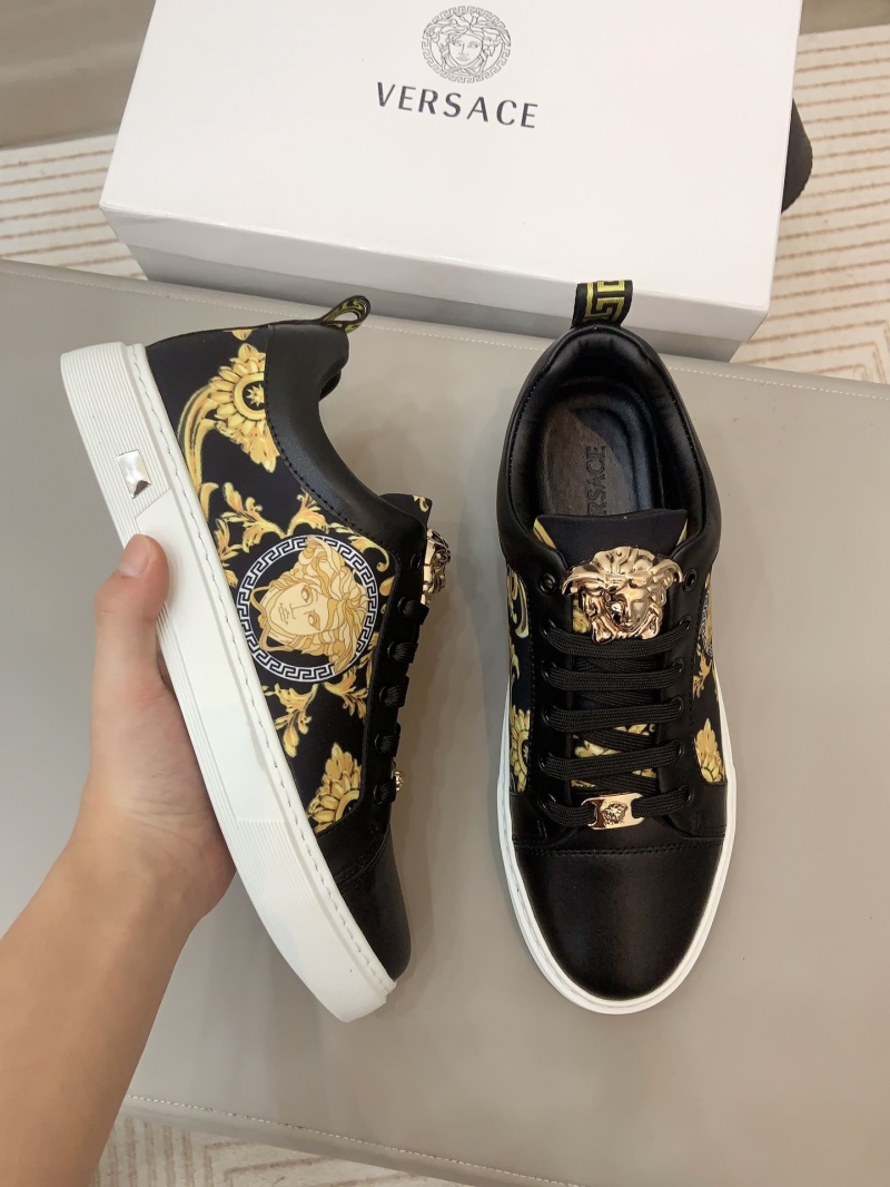 Givenchy Sneakers